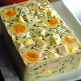 Einfache Terrine mit Macédoine und Eiern